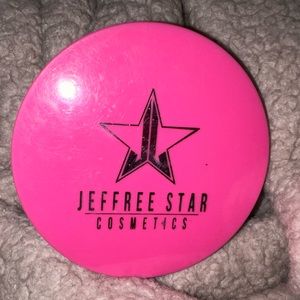 Jeffree star highlighter